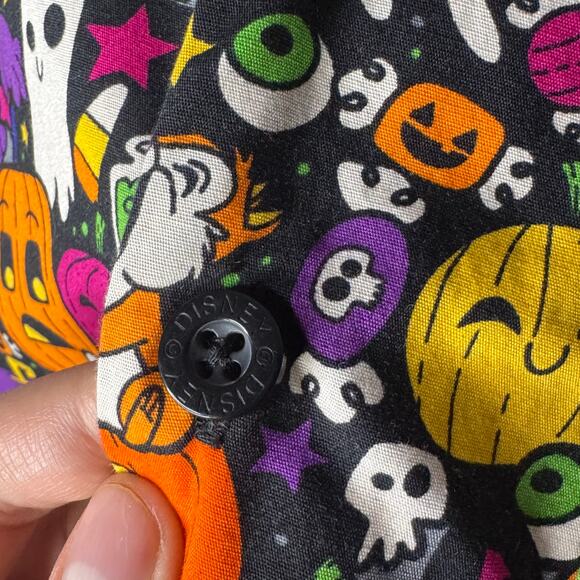 Disney Halloween Button Down Shirt Small Mickey Minnie Donald Daisy Goofy - Picture 4 of 9